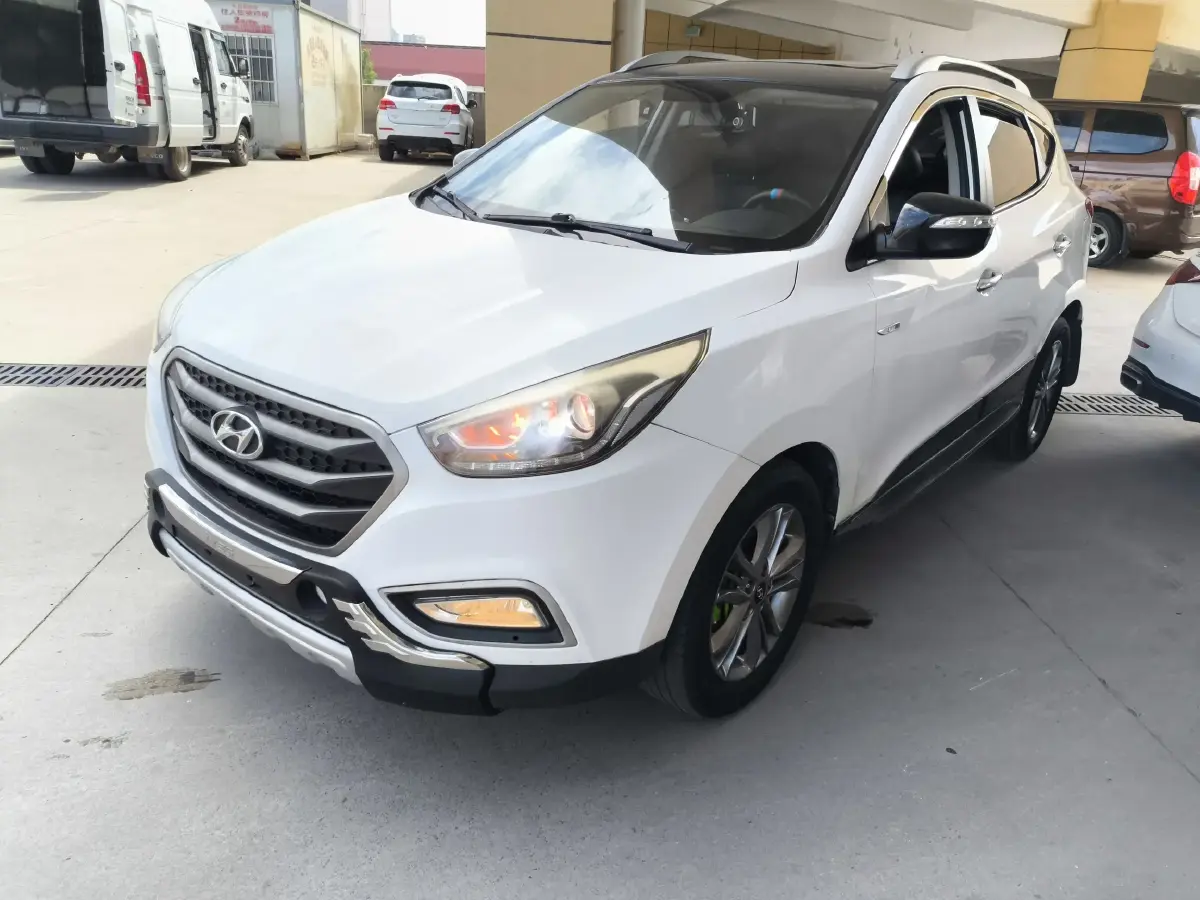 2013 Hyundai ix35 2.0L 165HP L4 6AT