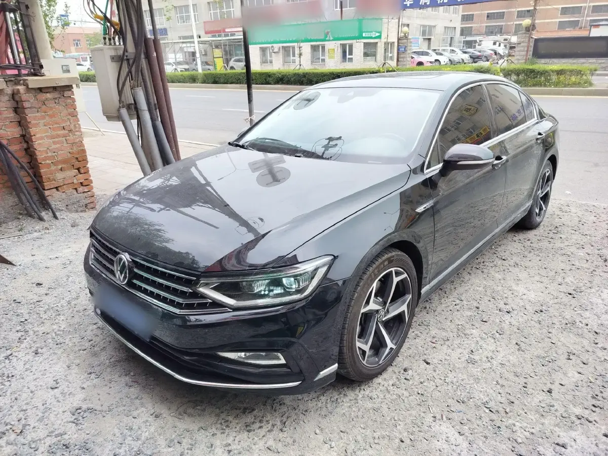 2023 Volkswagen Magotan 2.0T 186HP L4 7DCT