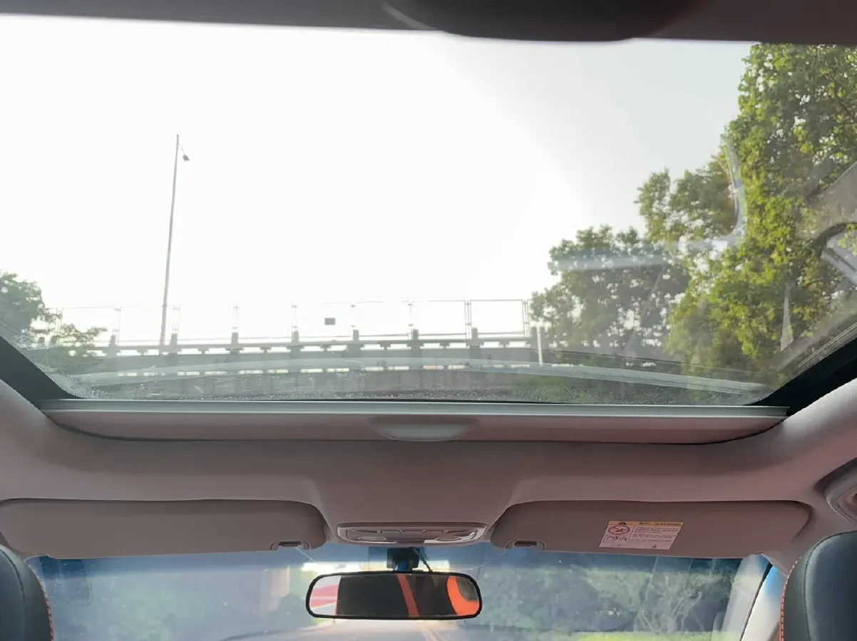 2017 Geely Vision X1 1.3L 88HP L4 4AT,autocango,china used car exporter,china ev exporter,chinese used car exporter,chinese used ev exporter