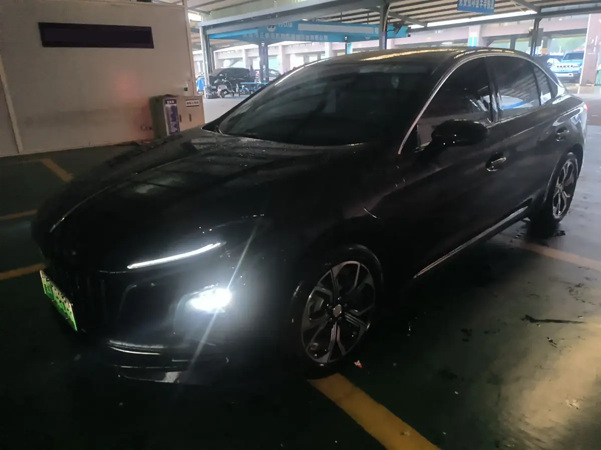2023 HongQi E-QM5 BEV 54KWH