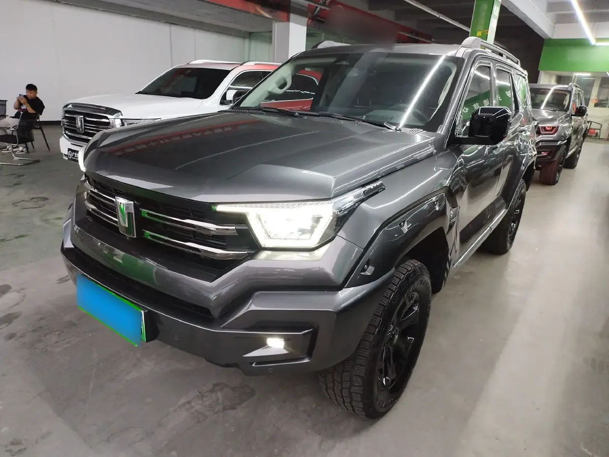 2024 Tank 400 2.0T 252HP L4 9AT PHEV 36.7/37.1KWH