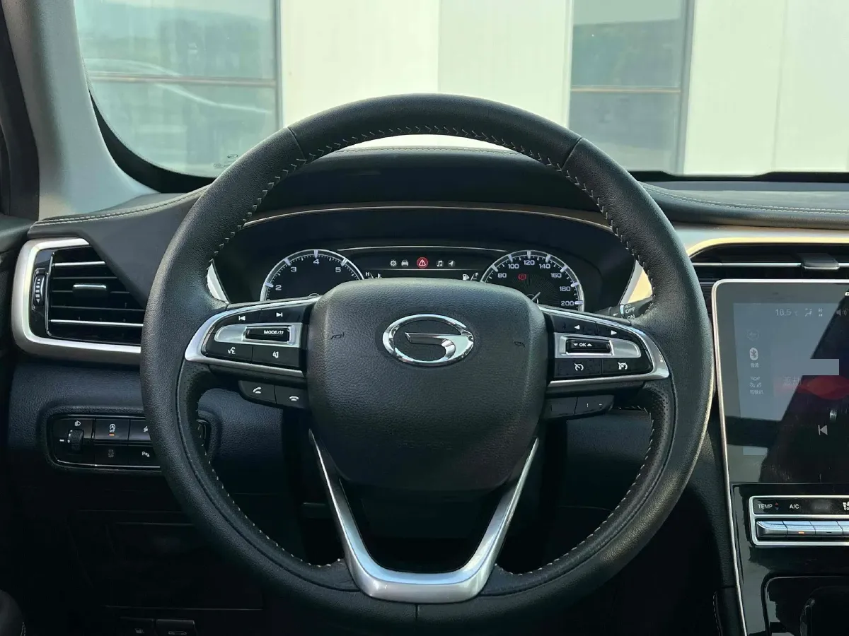 2019 GAC Trumpchi GS5 1.5T 169HP L4 6AT,autocango,china used car exporter,china ev exporter,chinese used car exporter,chinese used ev exporter