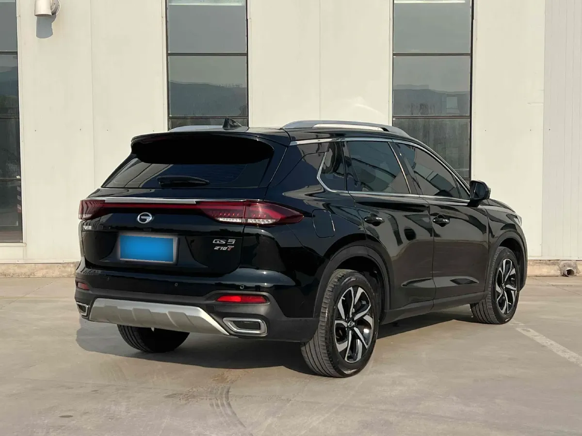 2019 GAC Trumpchi GS5 1.5T 169HP L4 6AT,autocango,china used car exporter,china ev exporter,chinese used car exporter,chinese used ev exporter