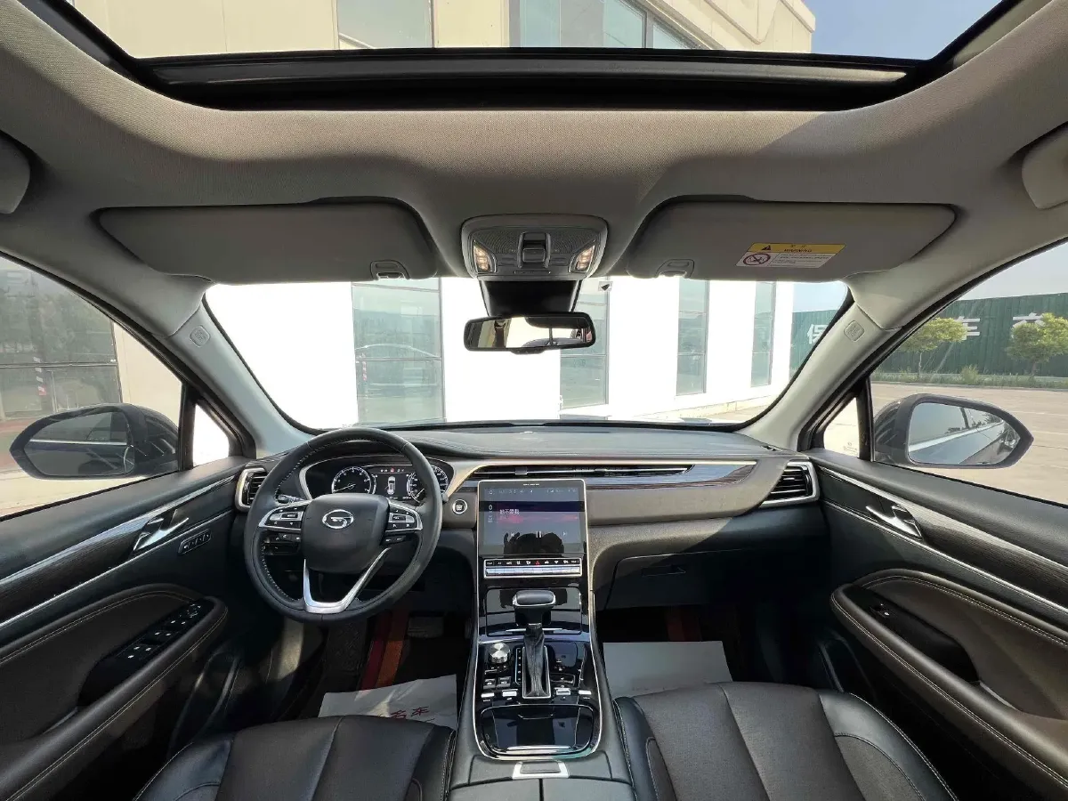 2019 GAC Trumpchi GS5 1.5T 169HP L4 6AT,autocango,china used car exporter,china ev exporter,chinese used car exporter,chinese used ev exporter