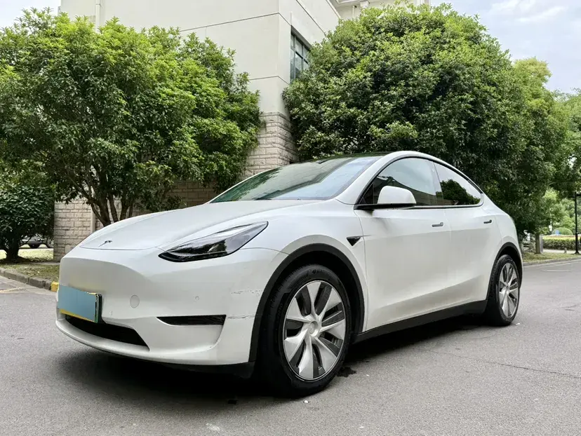 2021 Tesla Model Y BEV 60KWH