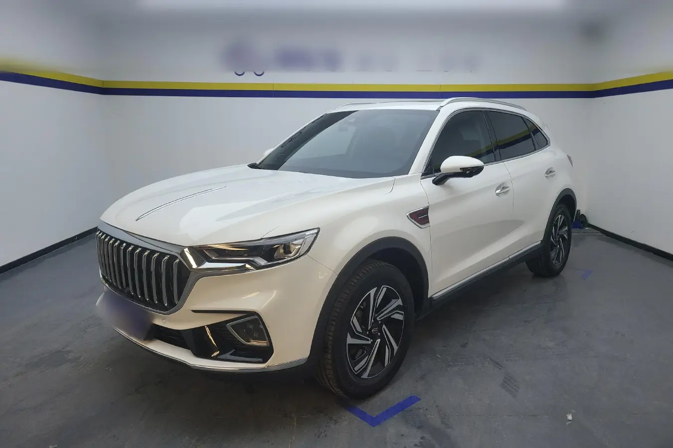 2022 HongQi HS5 2.0T 224HP L4 6AT