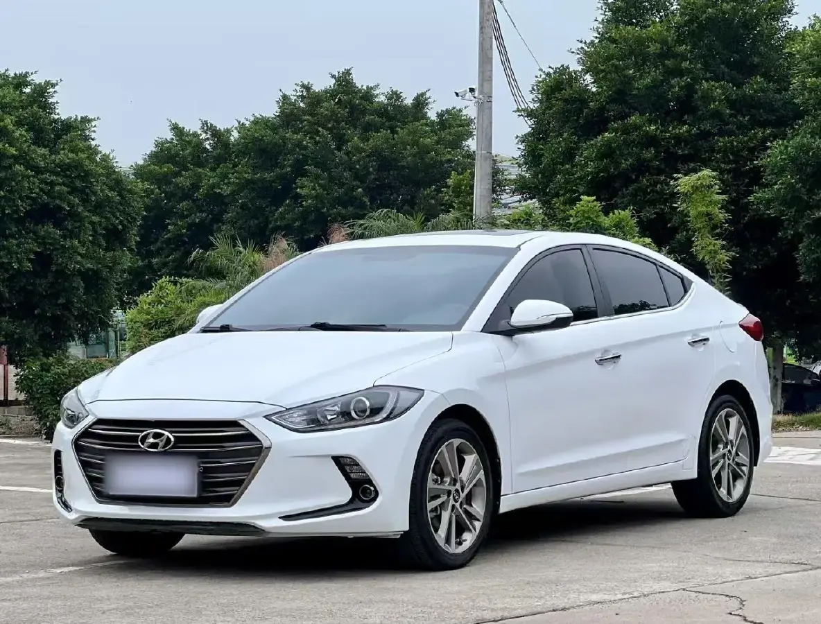 2016 Hyundai Elantra 1.6L 130HP L4 6AT