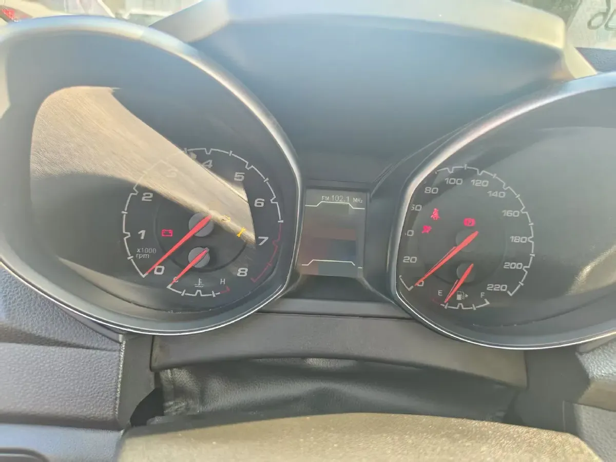 2014 Chery Tiggo 5 2.0L 139HP L4 5MT,autocango,china used car exporter,china ev exporter,chinese used car exporter,chinese used ev exporter