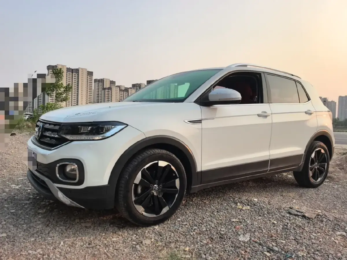 2021 Volkswagen Tacqua 1.5L 113HP L4 6AT