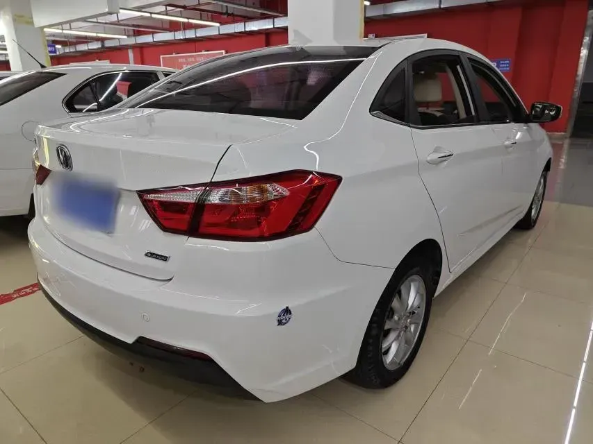 2016 ChangAn Alsvin V7 1.6L 124HP L4 5MT,autocango,china used car exporter,china ev exporter,chinese used car exporter,chinese used ev exporter