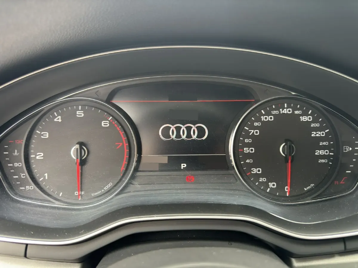 2019 Audi A4L 2.0T 190HP L4 7DCT,autocango,china used car exporter,china ev exporter,chinese used car exporter,chinese used ev exporter