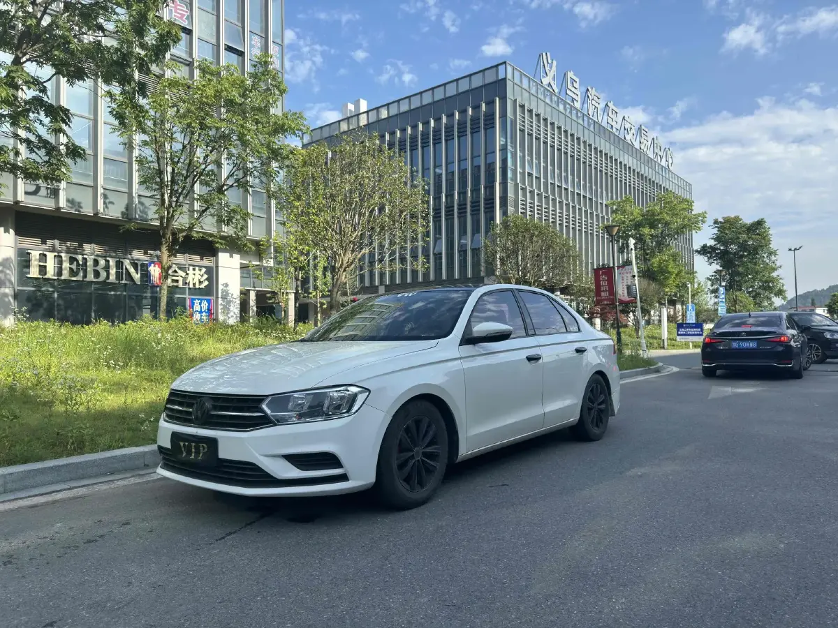 2017 Volkswagen Bora 1.6L 110HP L4 6AT