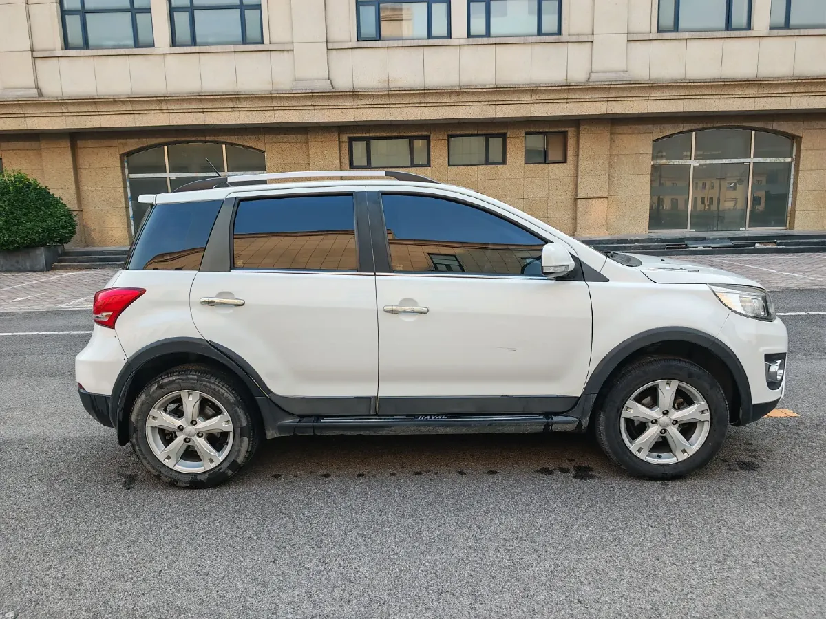 2017 Haval H1 1.5L 106HP L4 6AMT,autocango,china used car exporter,china ev exporter,chinese used car exporter,chinese used ev exporter
