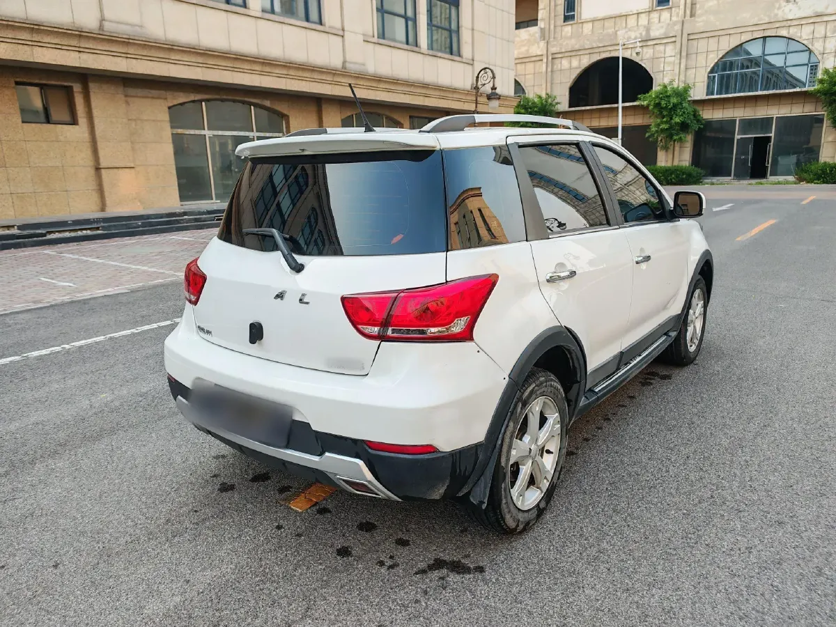 2017 Haval H1 1.5L 106HP L4 6AMT,autocango,china used car exporter,china ev exporter,chinese used car exporter,chinese used ev exporter