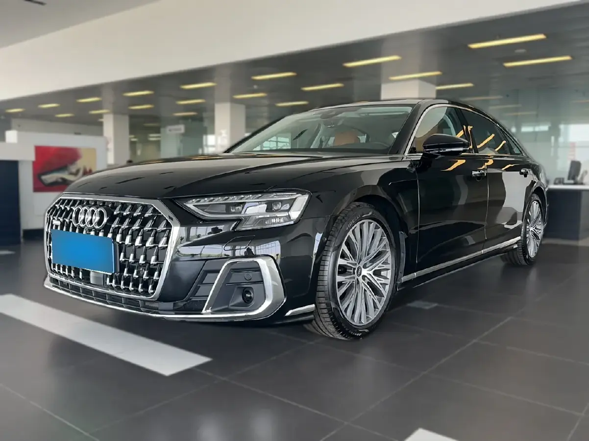 2024 Audi A8 3.0T 286HP V6 8AT