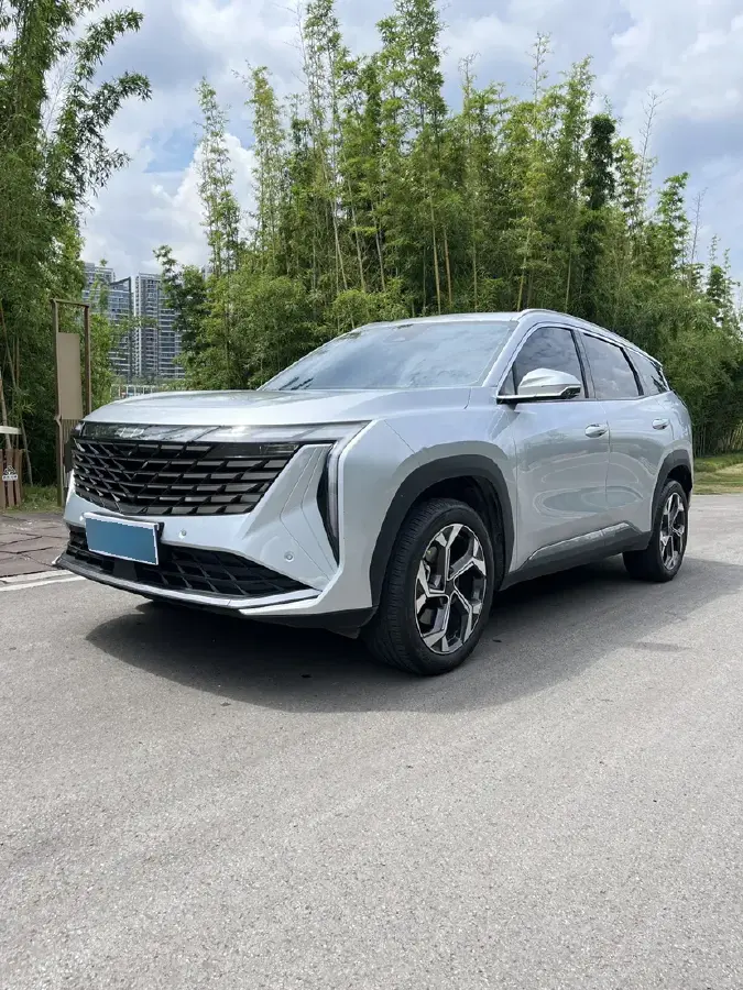 2023 Geely StarRay 1.5T 181HP L4 7DCT