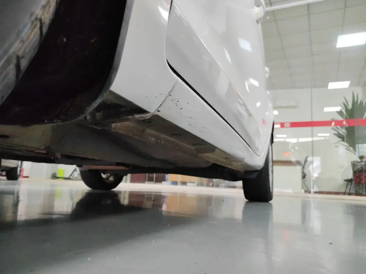 2013 Ford Fiesta 1.5L 110HP L4 5MT,autocango,china used car exporter,china ev exporter,chinese used car exporter,chinese used ev exporter