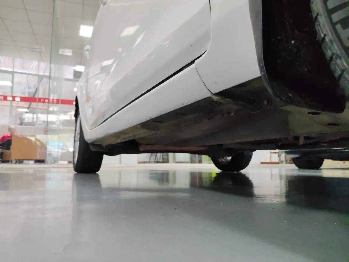 2013 Ford Fiesta 1.5L 110HP L4 5MT,autocango,china used car exporter,china ev exporter,chinese used car exporter,chinese used ev exporter