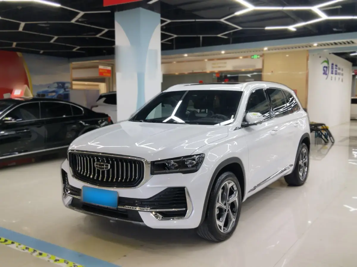 2024 Geely Monjaro 2.0T 238HP L4 8AT