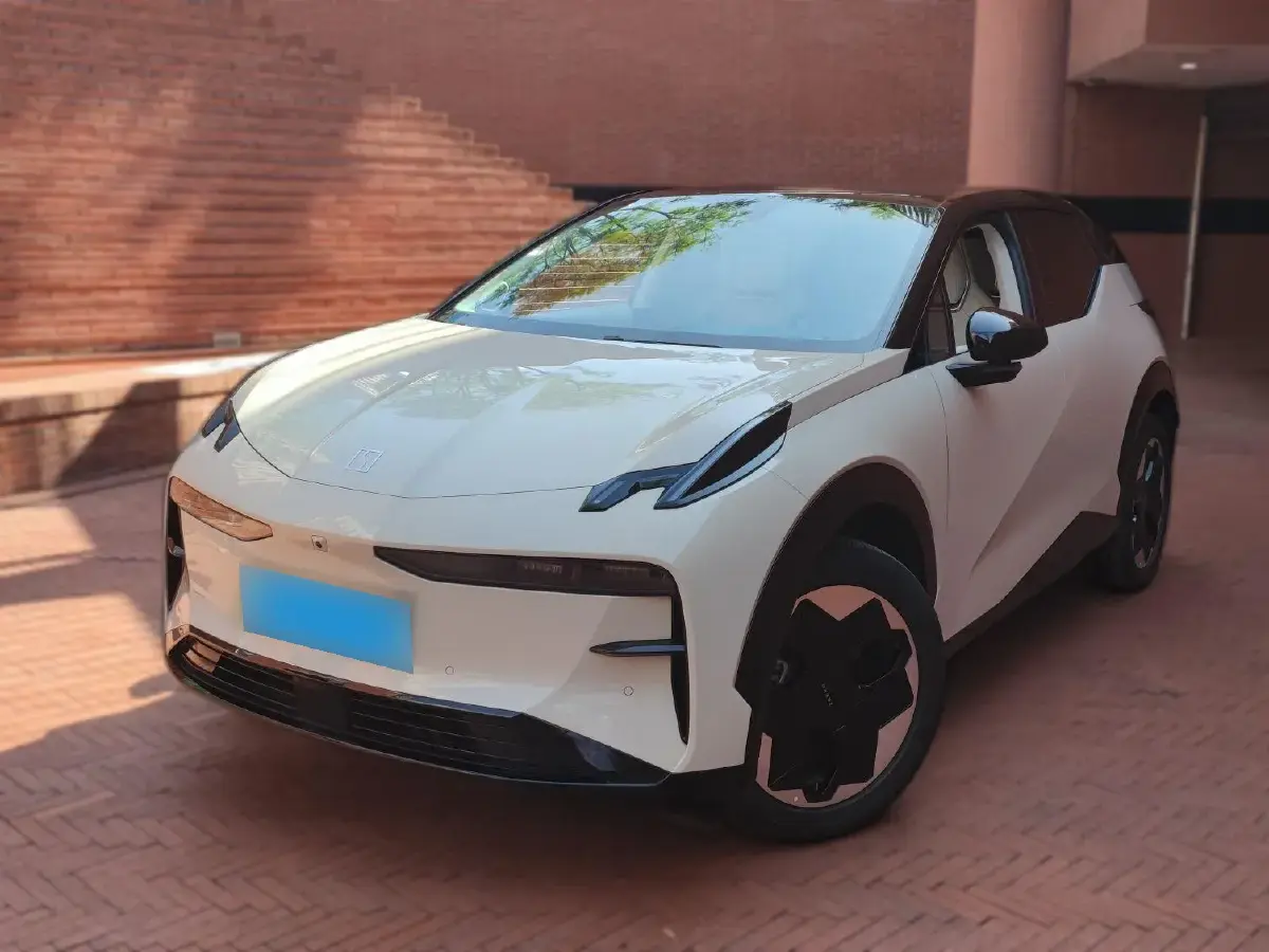 2023 Zeekr X BEV 66KWH