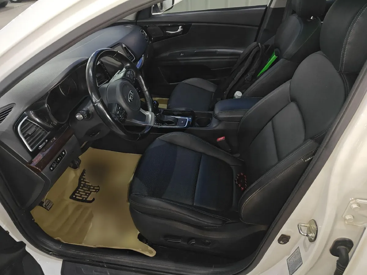 2014 Kia K4 1.8L 143HP L4 6AT,autocango,china used car exporter,china ev exporter,chinese used car exporter,chinese used ev exporter