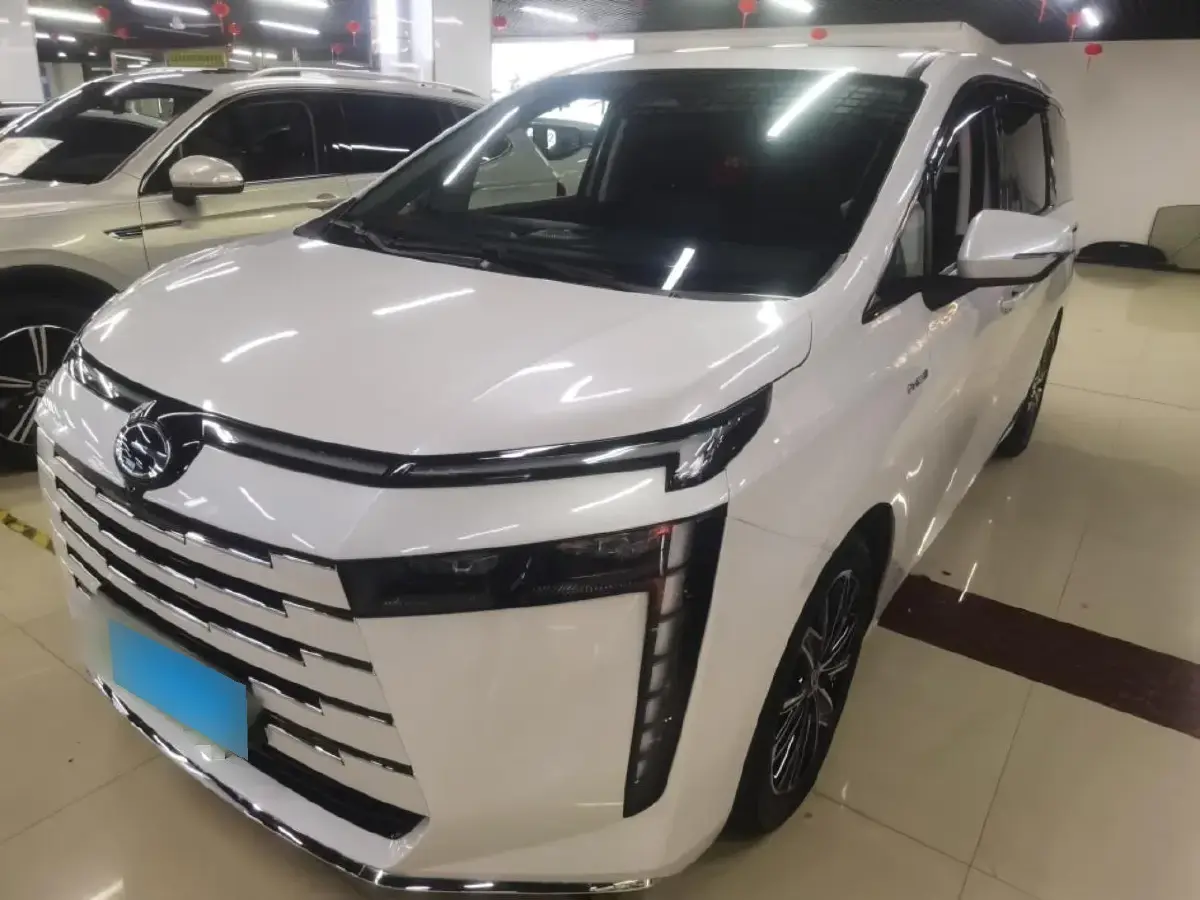 2024 GAC Trumpchi E8 2.0L 140HP L4 2DHT PHEV 25.57KWH