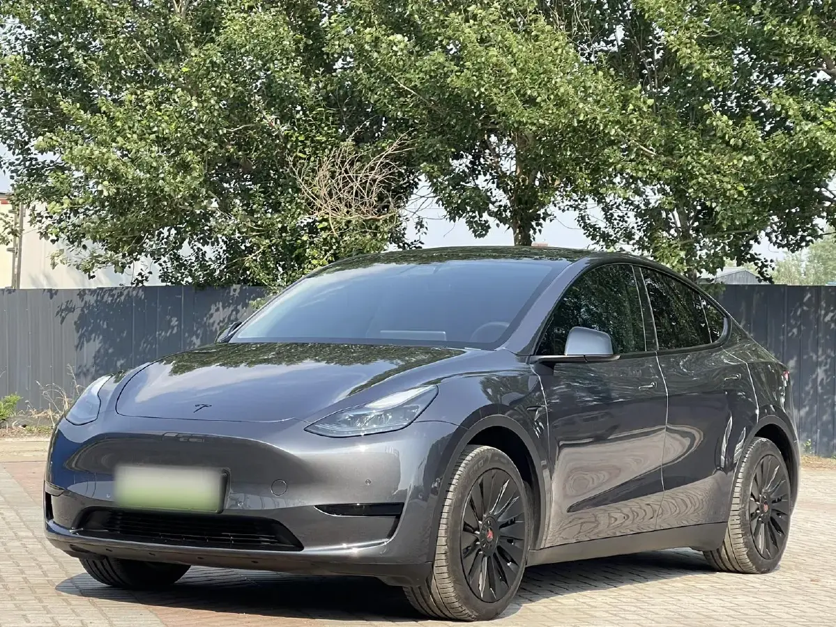 2022 Tesla Model Y BEV 60KWH