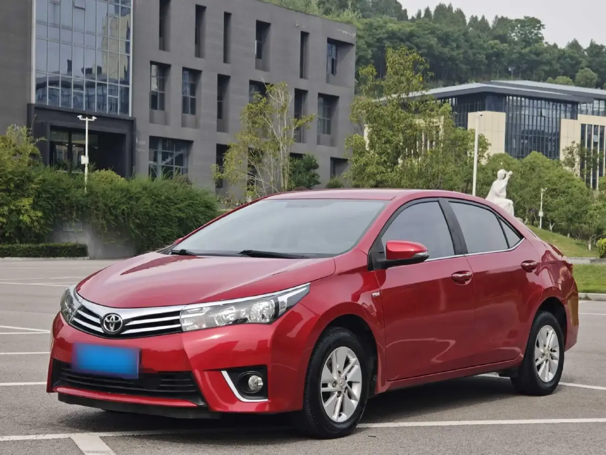 2014 Toyota Corolla 1.6L 122HP L4 CVT