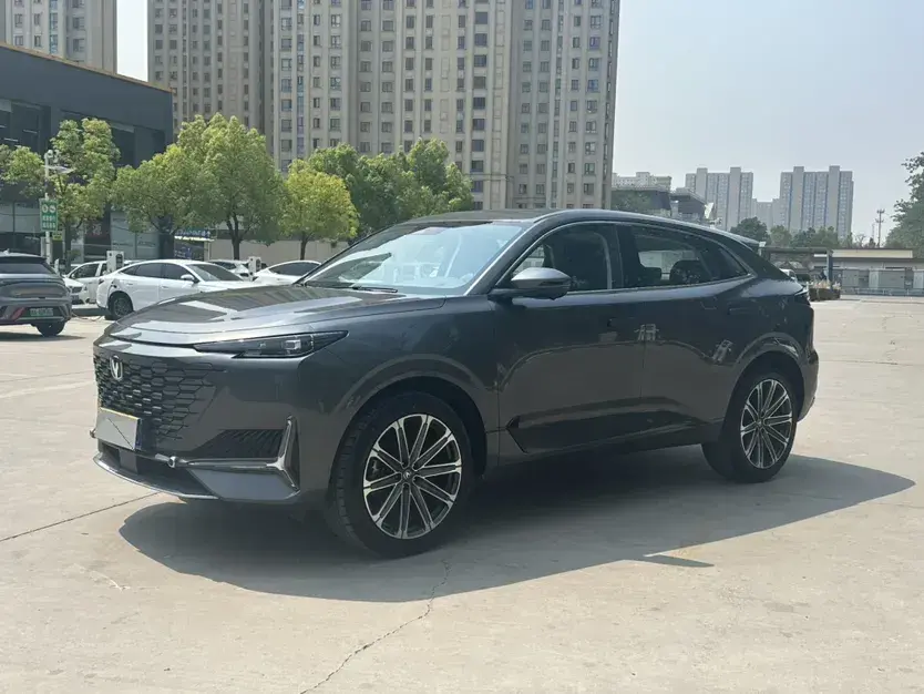 2024 ChangAn UNI-K 2.0T 233HP L4 8AT