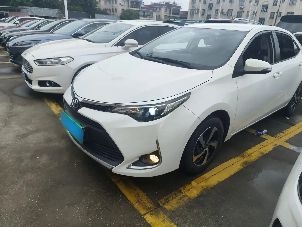 2017 Toyota Levin 1.2T 116HP L4 CVT