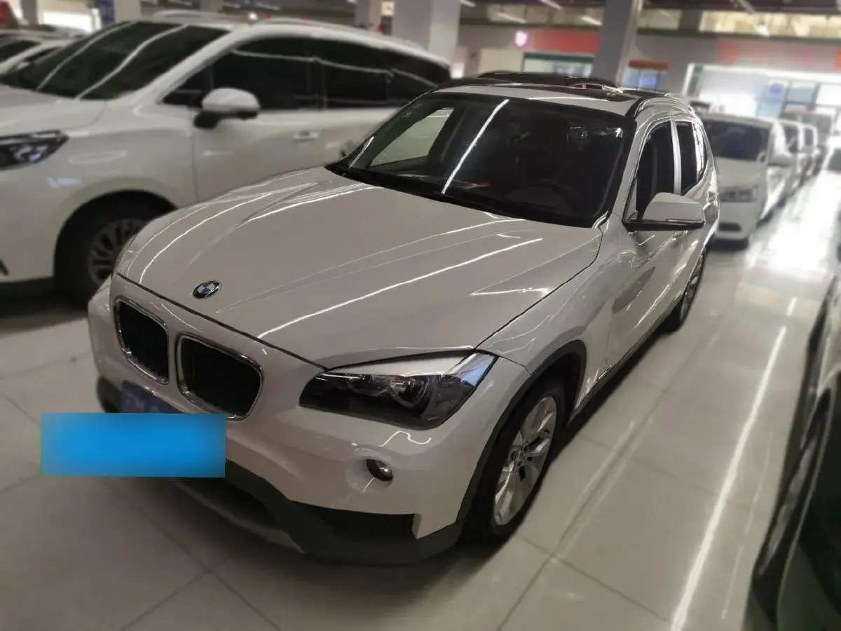 2013 BMW X1 2.0L 150HP L4 6AT