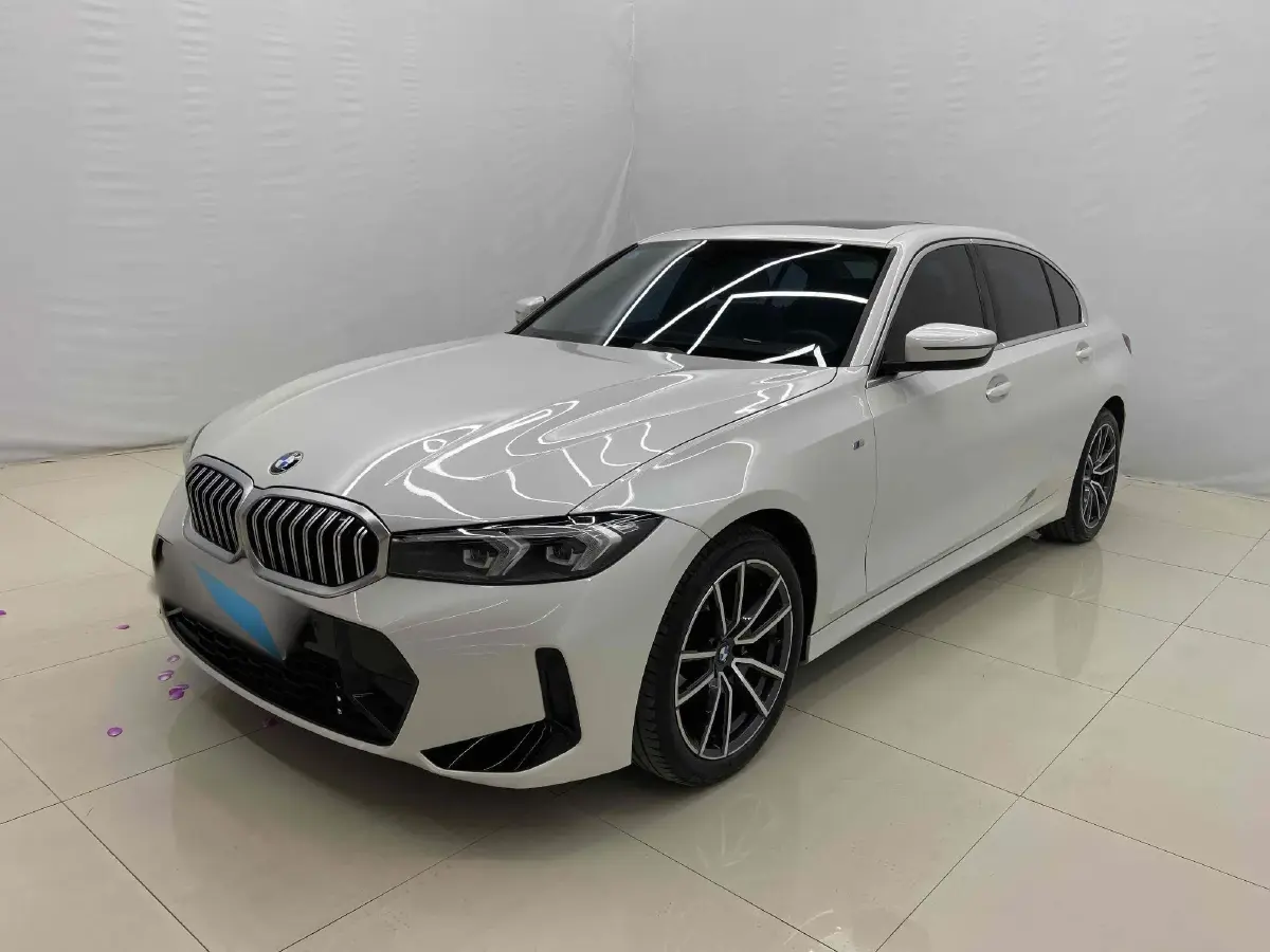 2023 BMW 3 Series 2.0T 156HP L4 8AT