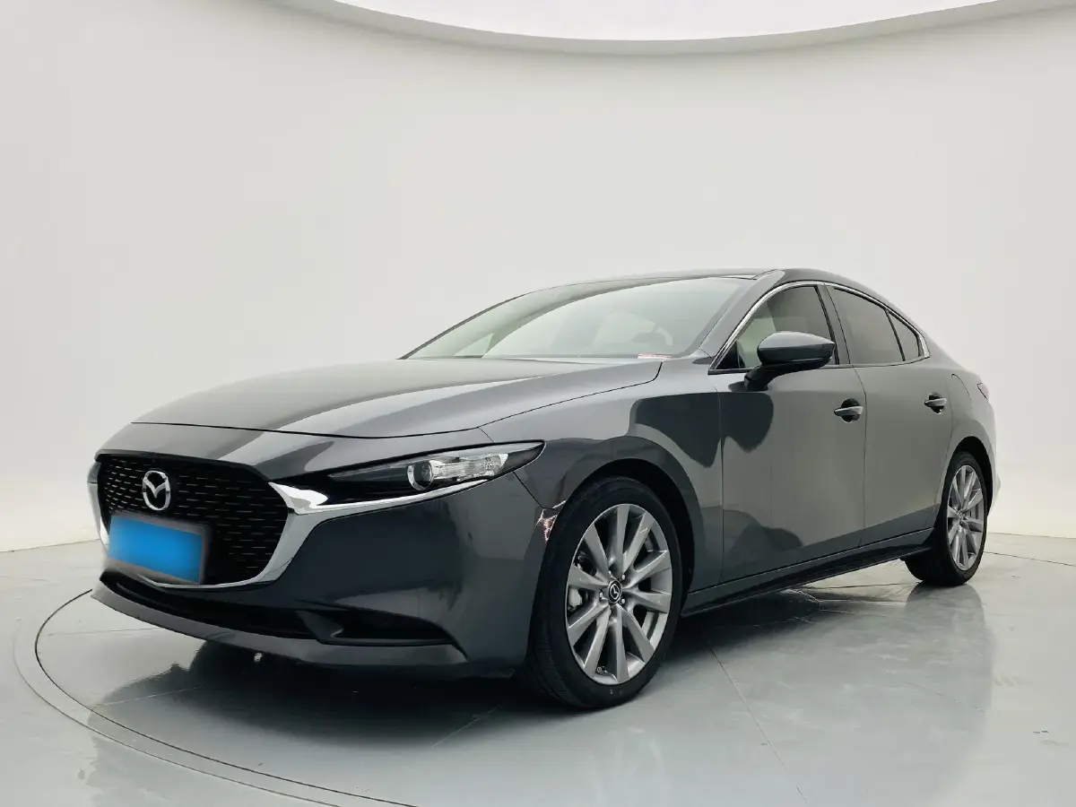 2020 Mazda 3 Axela 2.0L 158HP L4 6AT
