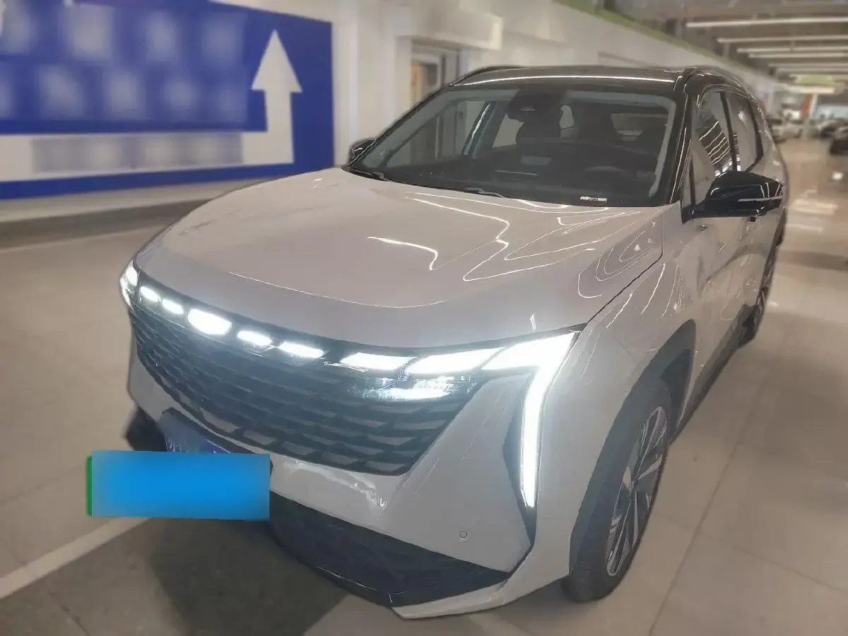 2024 Geely StarRay 1.5T 181HP L4 7DCT