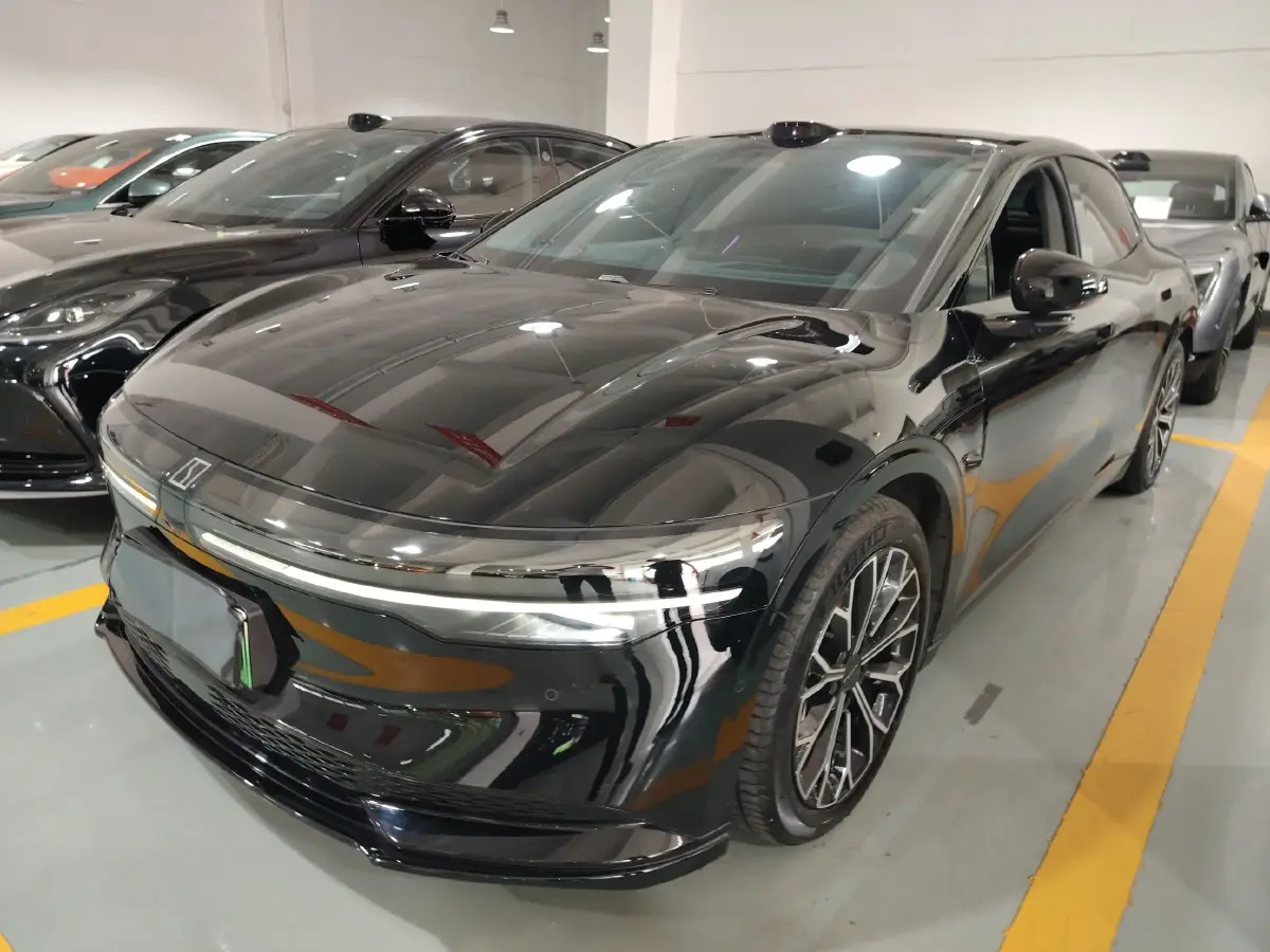 2025 Zeekr 007 BEV 75KWH