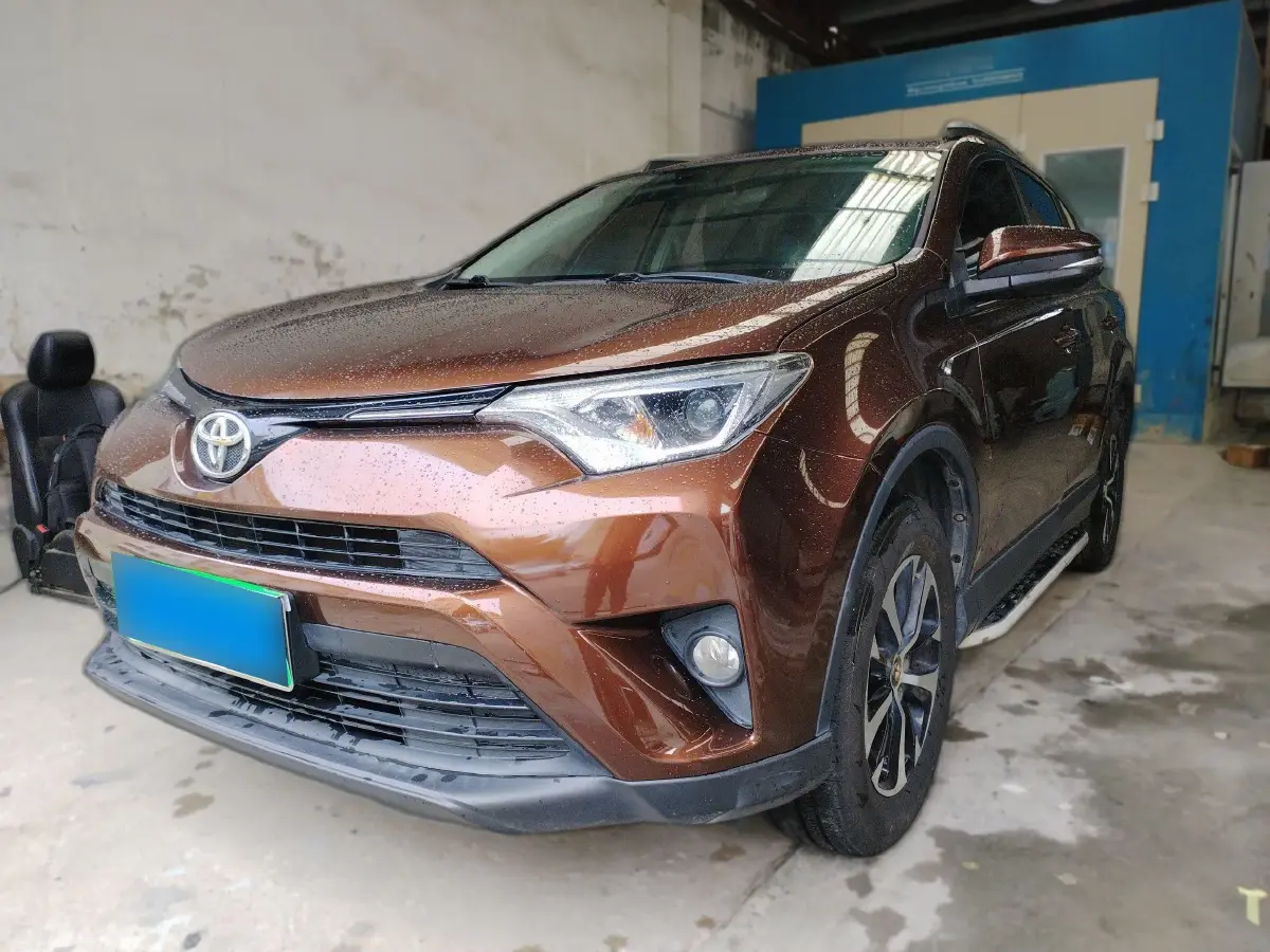 2019 Toyota RAV4 2.0L 151HP L4 CVT