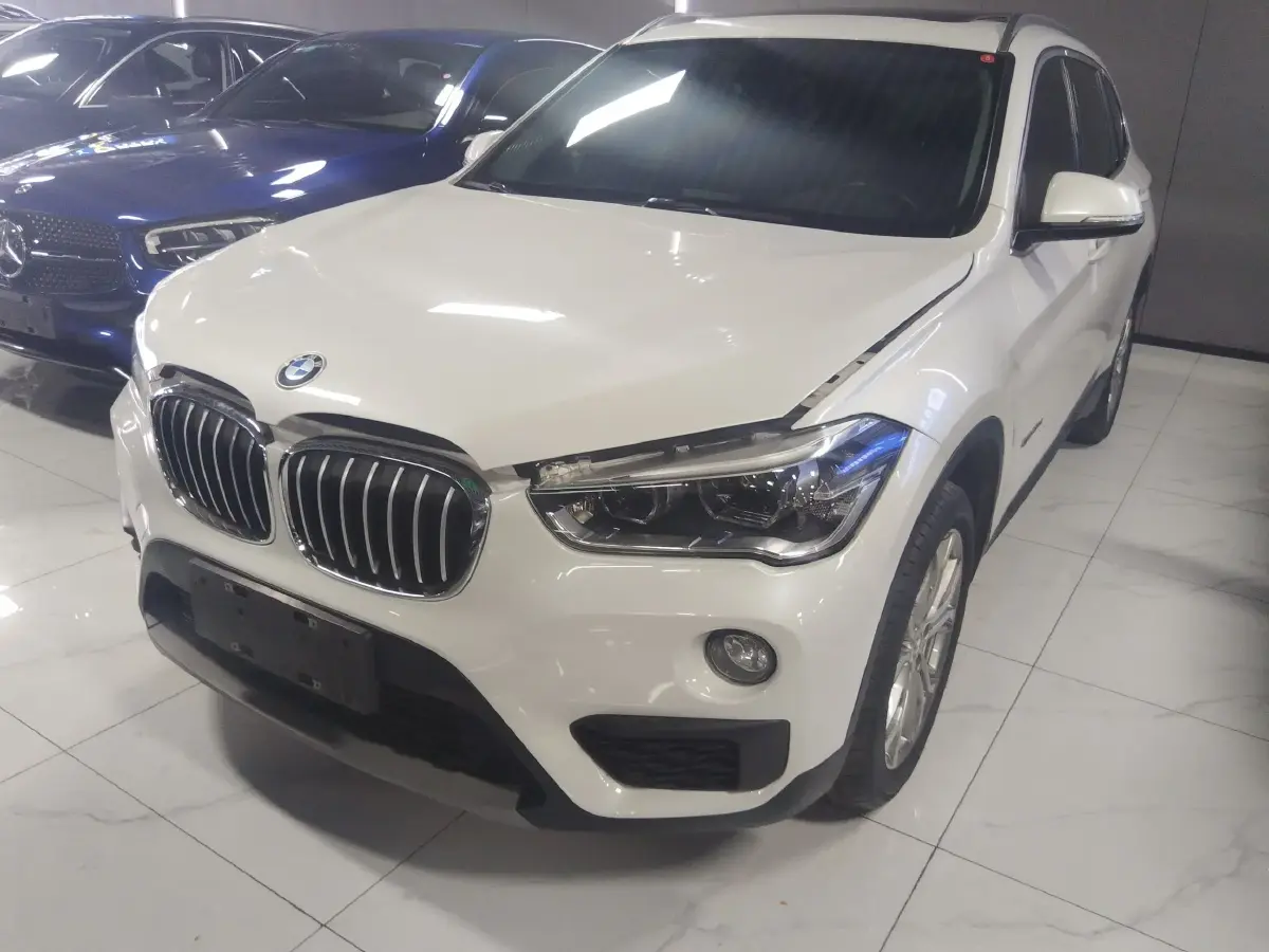 2018 BMW X1 2.0T 192HP L4 8AT