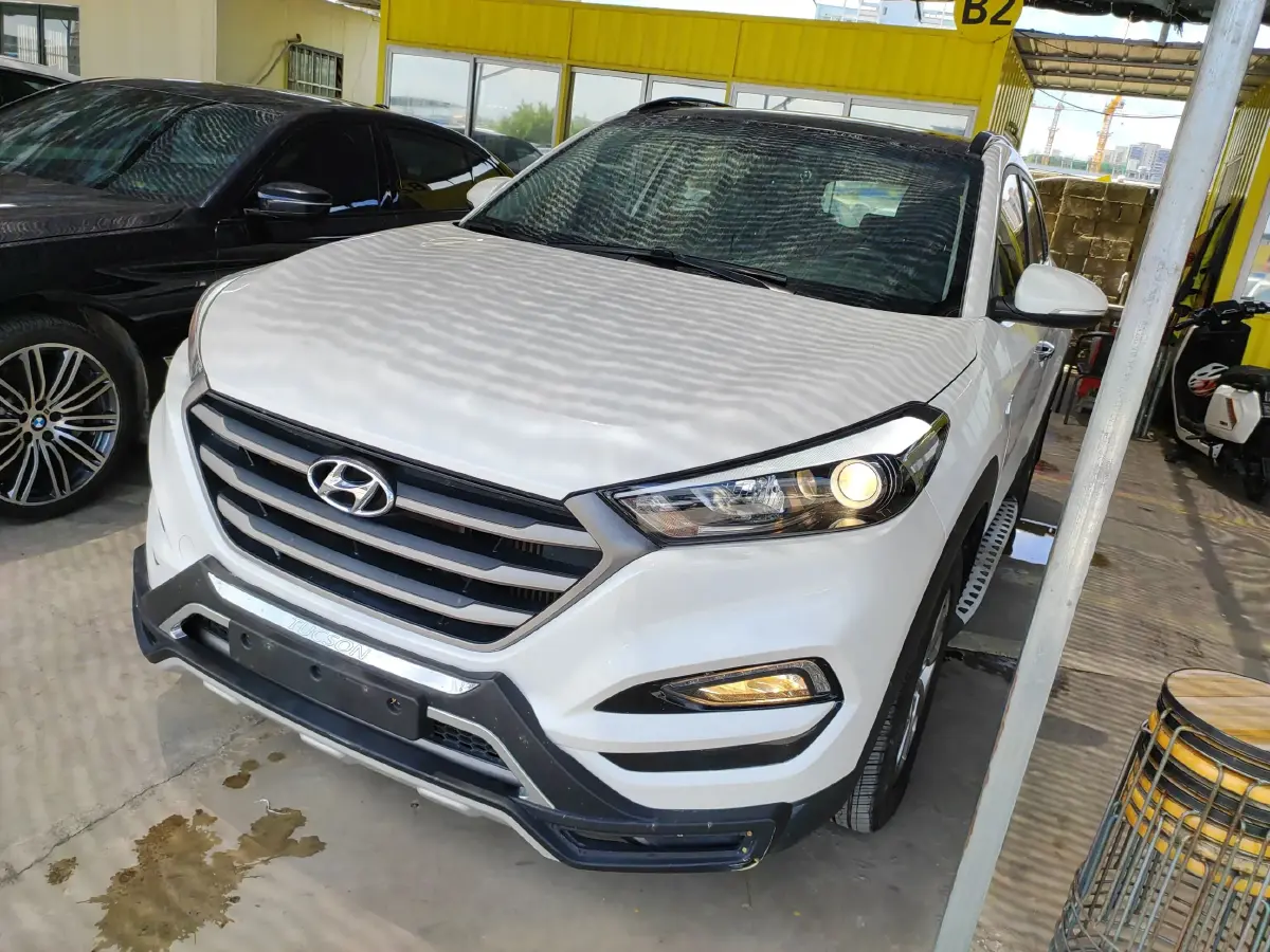 2015 Hyundai Tucson 1.6T 177HP L4 7DCT