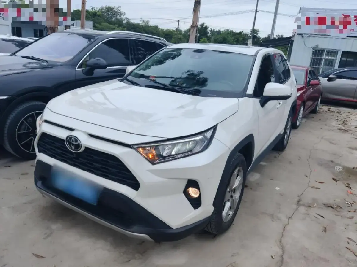 2020 Toyota RAV4 2.0L 171HP L4 CVT