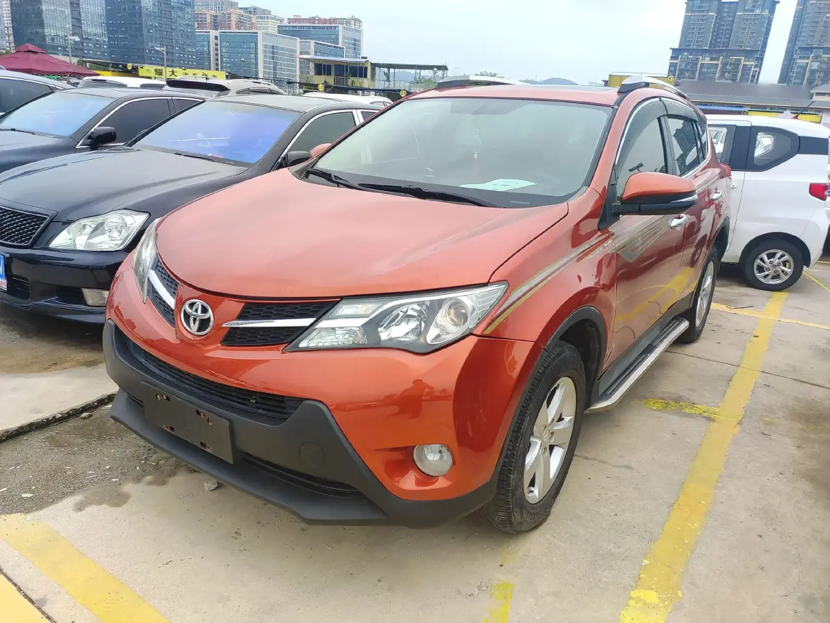 2013 Toyota RAV4 2.0L 147HP L4 CVT