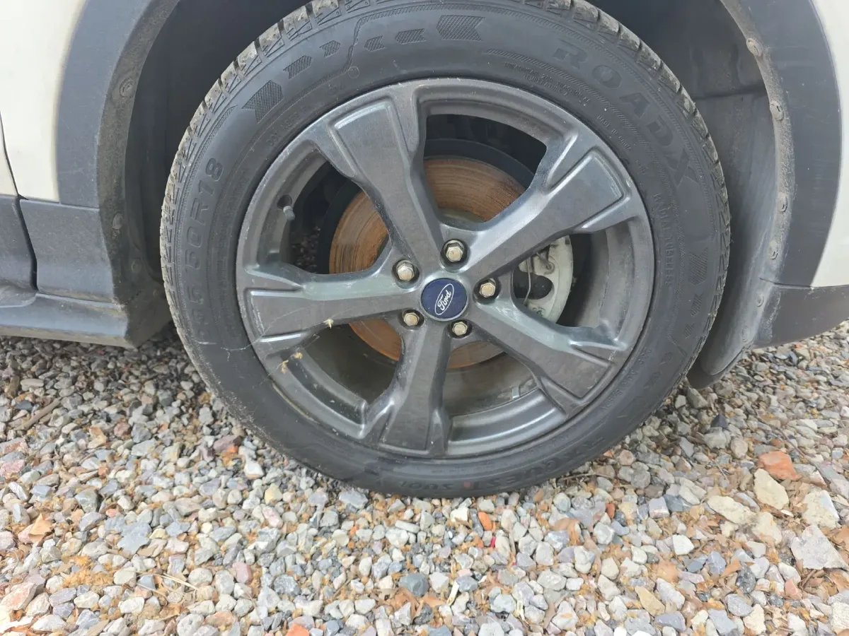 2019 Ford Kuga 1.5T 181HP L4 6AT,autocango,china used car exporter,china ev exporter,chinese used car exporter,chinese used ev exporter