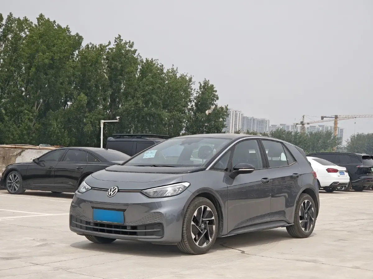 2024 Volkswagen ID.3 BEV 52.8KWH