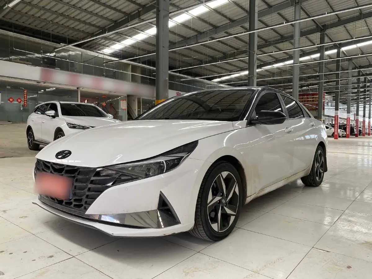 2021 Hyundai Elantra 1.5L 115HP L4 CVT