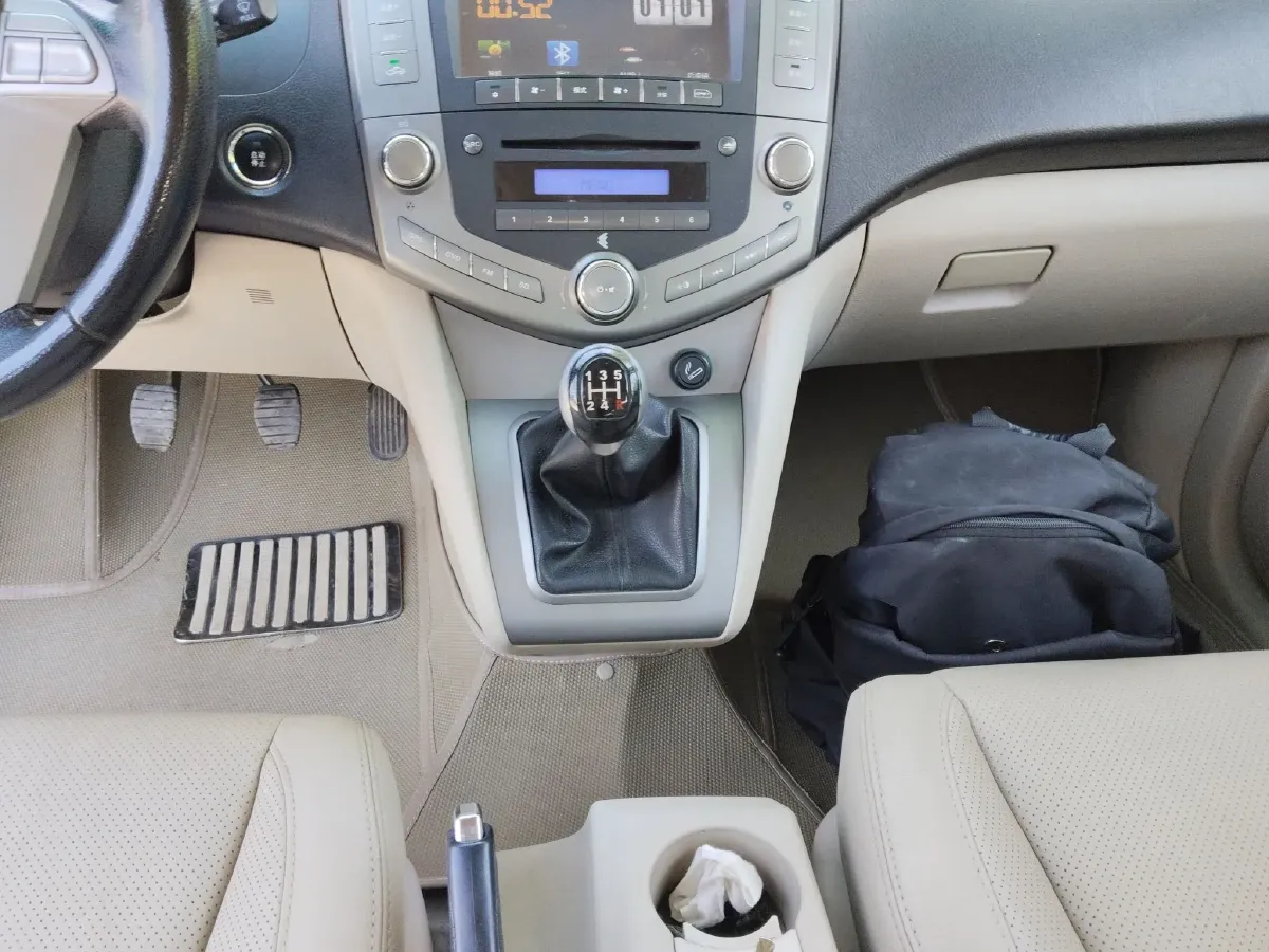 2014 BYD S6 2.0L 140HP L4 5MT,autocango,china used car exporter,china ev exporter,chinese used car exporter,chinese used ev exporter