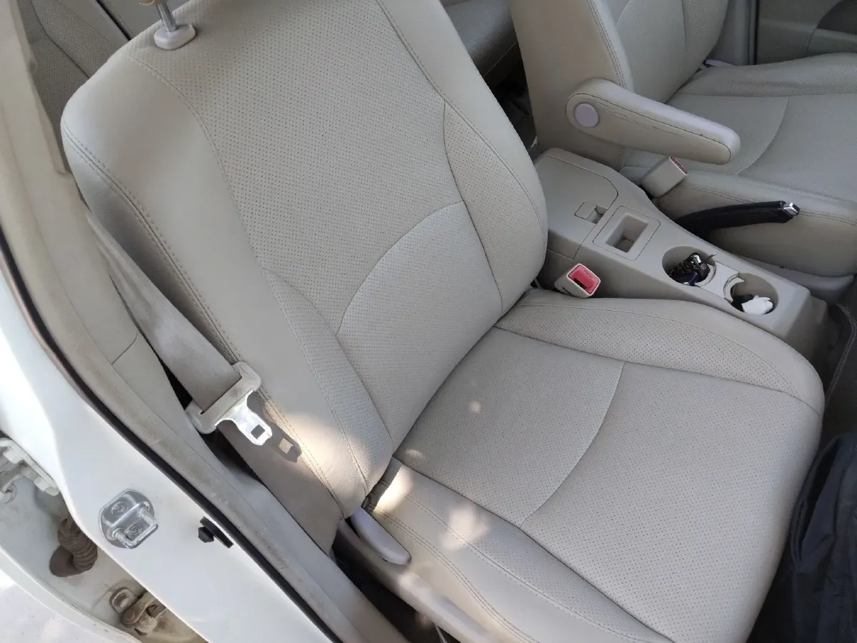 2014 BYD S6 2.0L 140HP L4 5MT,autocango,china used car exporter,china ev exporter,chinese used car exporter,chinese used ev exporter