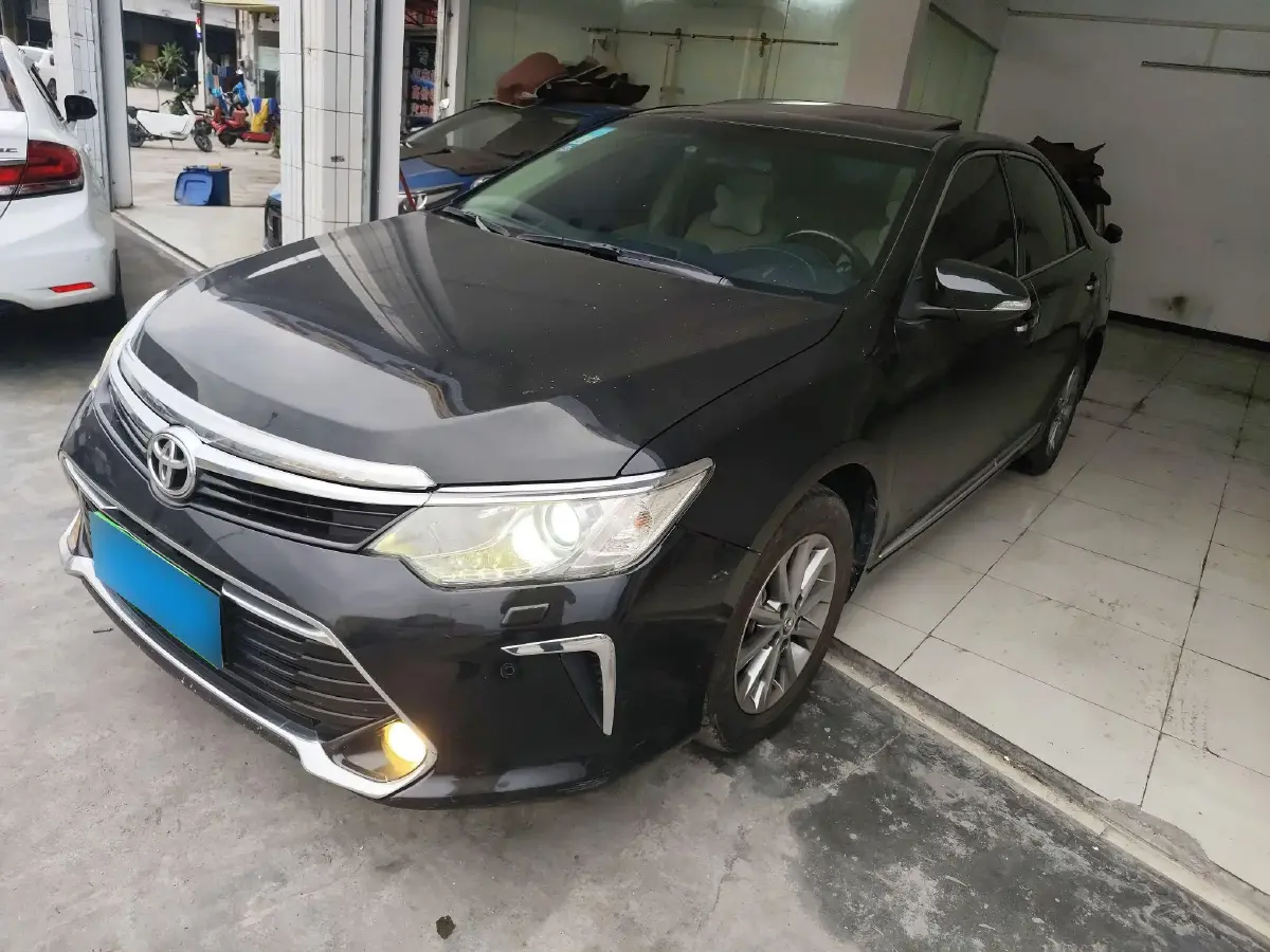 2016 Toyota Camry 2.0L 167HP L4 6AT