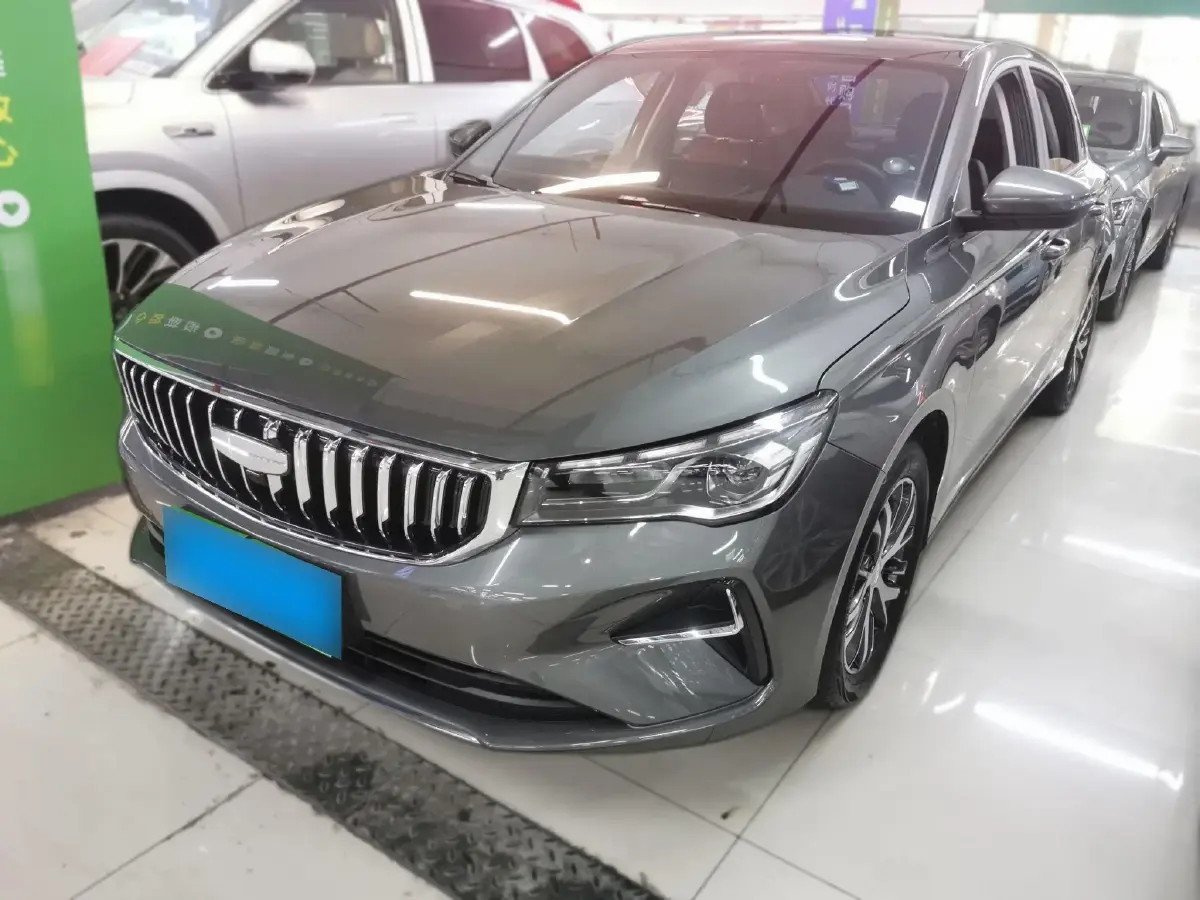 2025 Geely Emgrand 1.5L 127HP L4 5MT