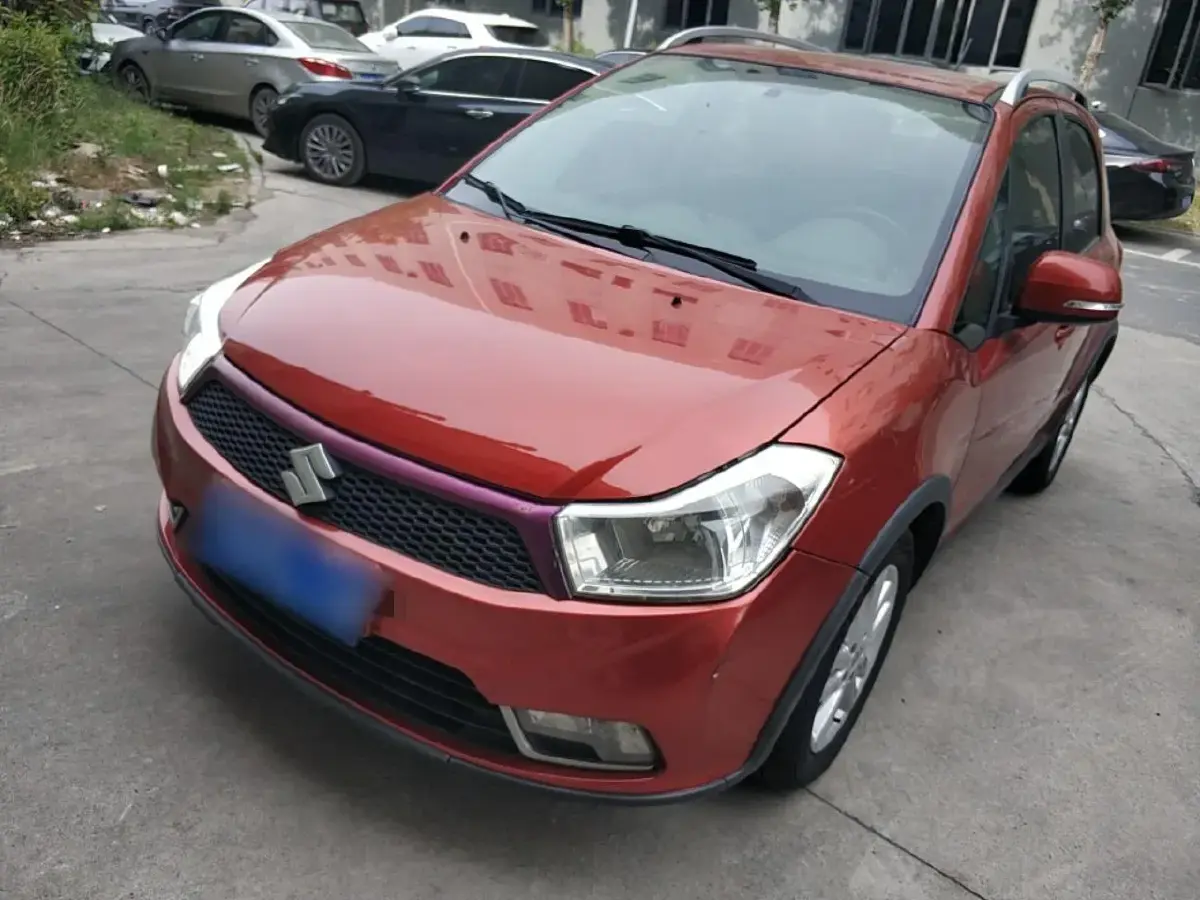 2013 Suzuki SX4 1.6L 109HP L4 4AT