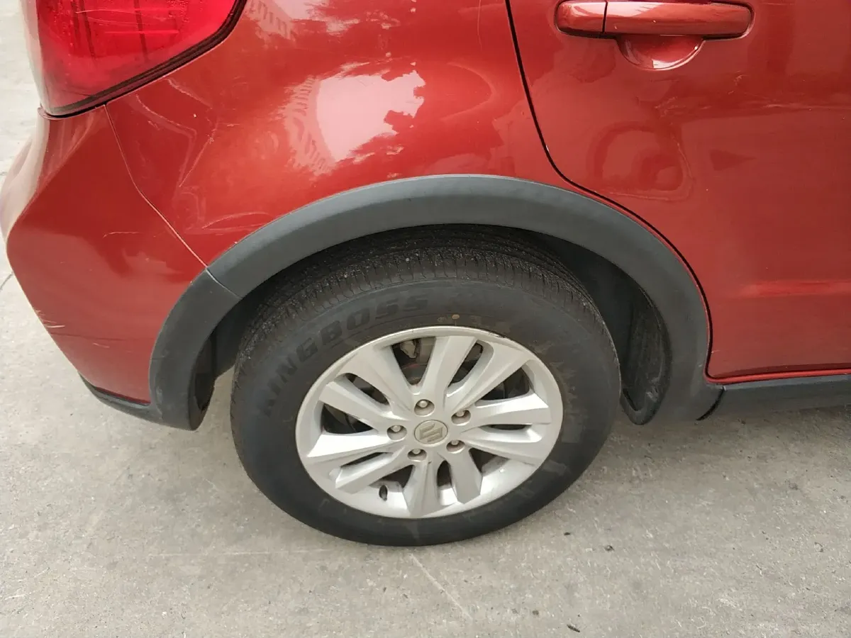 2013 Suzuki SX4 1.6L 109HP L4 4AT,autocango,china used car exporter,china ev exporter,chinese used car exporter,chinese used ev exporter