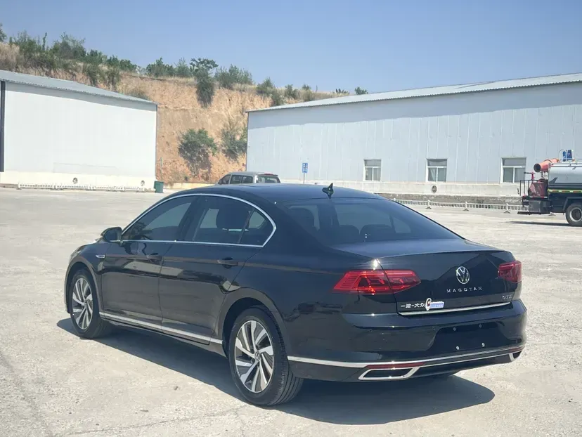 2022 Volkswagen Magotan GTE 1.4T 150HP L4 6DCT PHEV 13KWH,autocango,china used car exporter,china ev exporter,chinese used car exporter,chinese used ev exporter